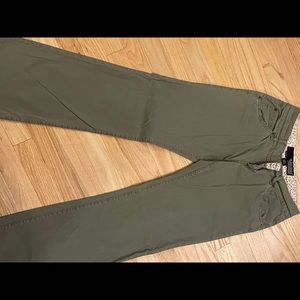 Guess Army green jeans with button pockets